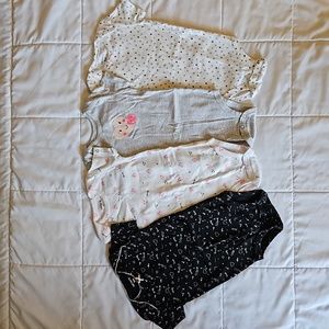 Infant Girl's Lot of 4 Carter's Body Suits 9 Months T12